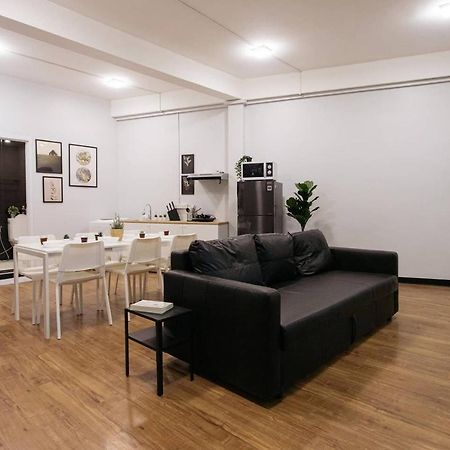 U3 Large 2 Bedroom Full Kitchen Near Bts Udomsuk Bangkok Exterior foto