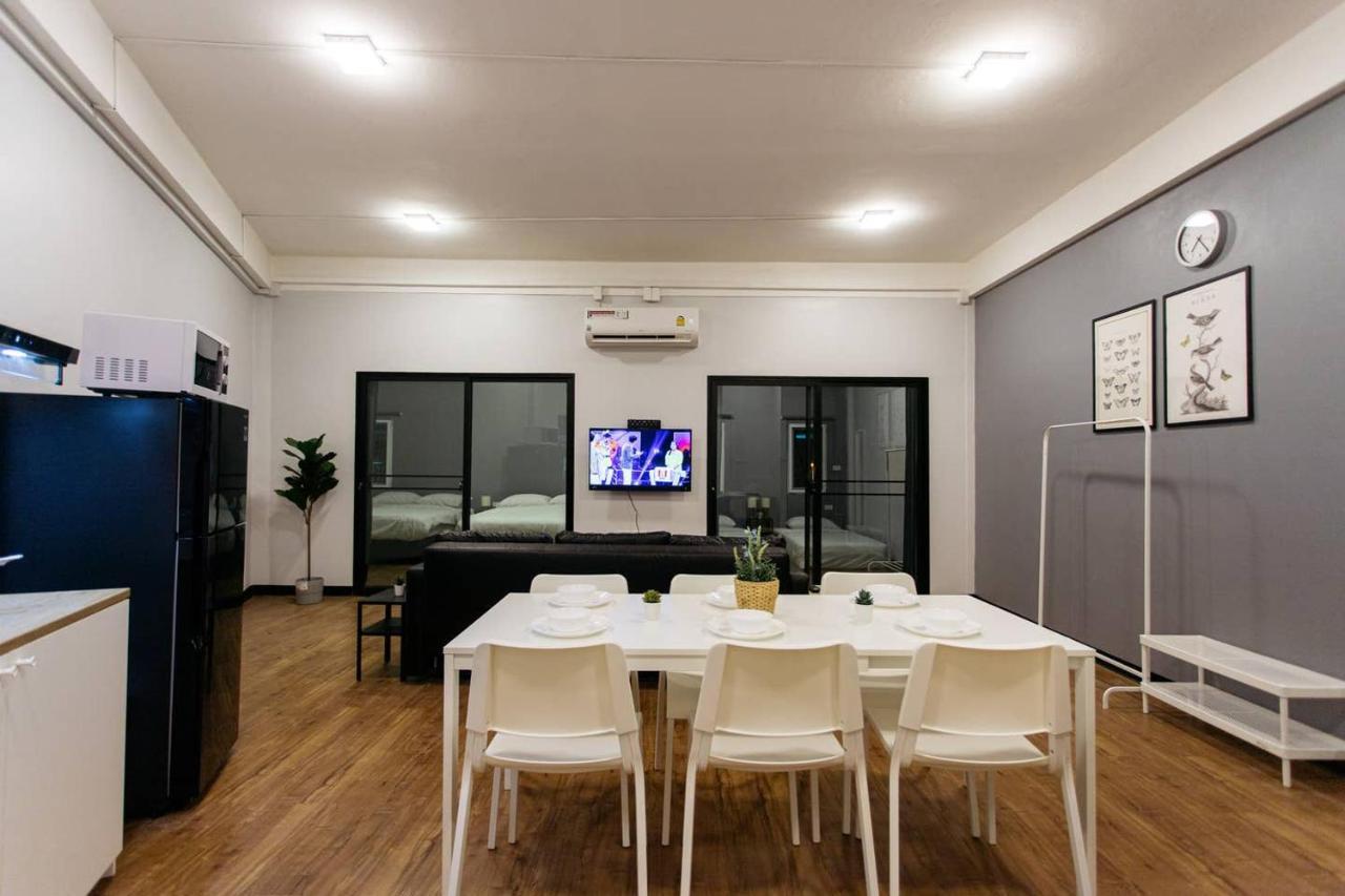 U3 Large 2 Bedroom Full Kitchen Near Bts Udomsuk Bangkok Exterior foto